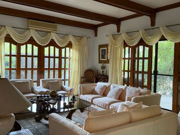 HOUSE AND LOT FOR SALE IN AYALA SOUTHVALE