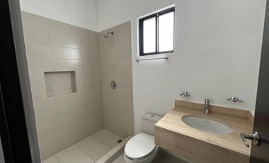 CASA EN RENTA – ESTANCIAS VALLE DE PLATA, APODACA