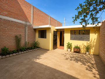 ¡TU CASA PROPIA EN PARCONA! Casa de 1 Piso con Amplio Patio Posterior – 101 m²