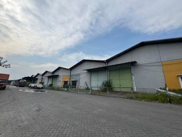 Gudang bisa Industry area Drijorejo Krikilan Gresik dekat Surabaya Barat dan Krian