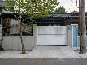 Rumah Sidoyoso Hitung tanah