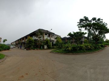 Rumah Murah Premium Keren di Agate The Golden Stone
