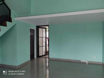 Rumah cluster cantik Mewah harga irit dekat pondok cabe