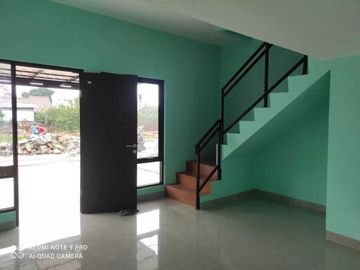 Rumah cluster cantik Mewah harga irit dekat pondok cabe