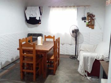 VENTA DE CASA EN CNEL. BRANDSEN