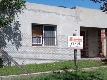 VENTA DE CASA EN CNEL. BRANDSEN