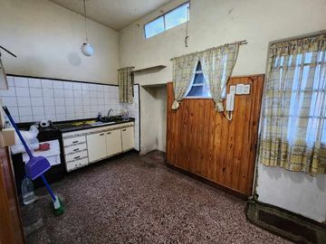 Casa PH en venta en Lomas de Zamora Oeste