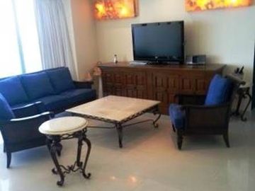 Departamento con jacuzzi privado frente al mar en Lahia Cancun