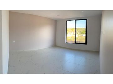 Casa En Venta En Lomas De Agelopolis III