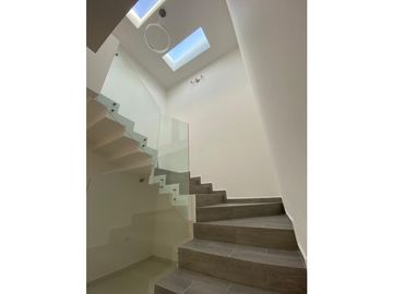 Casa En Venta En Lomas De Agelopolis III