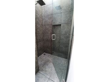 Casa En Venta En Lomas De Agelopolis III