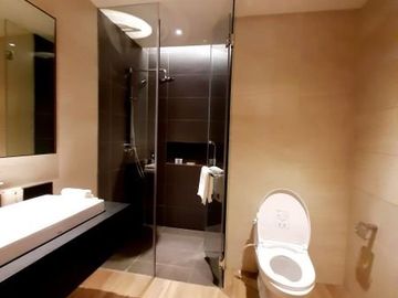 2BEDROOM SUITE IN THE SEASONS RESIDENCES BGC