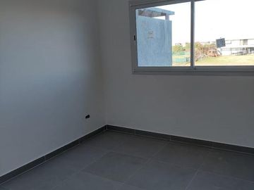 Casa al Lago en venta en El Canton!