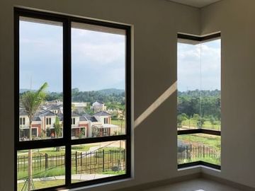 DIJUAL RUMAH VIEW GUNUNG SALAK DI SENTUL