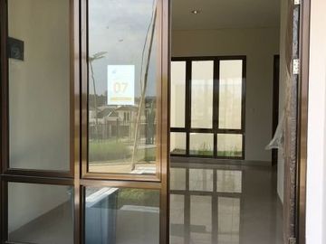 DIJUAL RUMAH VIEW GUNUNG SALAK DI SENTUL