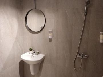 INTERIOR DESIGNED! KONDISI TERAWAT! Rumah Green Garden Uk 10x20, SIAP HUNI!