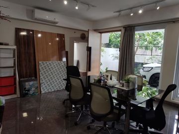 INTERIOR DESIGNED! KONDISI TERAWAT! Rumah Green Garden Uk 10x20, SIAP HUNI!