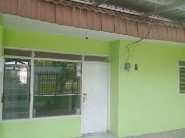 Rumah Disewakan Pondok Maritim Surabaya KT