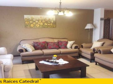 Casa de venta en Ricaurte – código:14019
