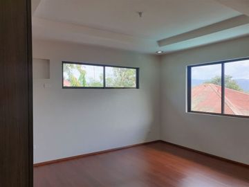 House and Lot for sale in Filinvest Batasan Hills Quezon City