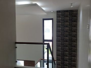 House and Lot for sale in Filinvest Batasan Hills Quezon City