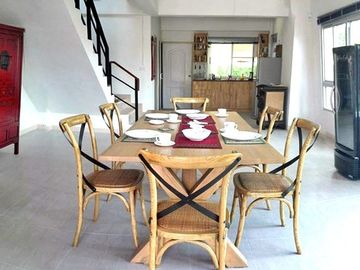 Three Storey Loft Style Townhouse-Soi 94