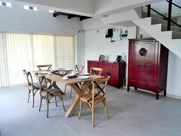 Three Storey Loft Style Townhouse-Soi 94