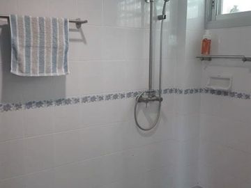 Three Storey Loft Style Townhouse-Soi 94
