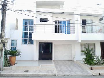 CASA EN VENTA BARRIO PORTAL DE ALMERIA |1491