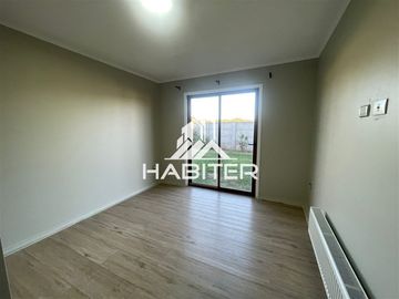Casa en arriendo de 3 dorm. en Los Angeles