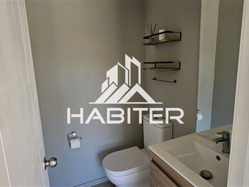 Casa en arriendo de 3 dorm. en Los Angeles