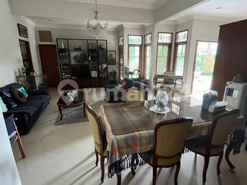 Rumah Luas Semi Furnished di Cinere - Pangkalan Jati Baru