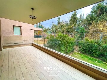 Departamento en venta de 3 dorm. en Lo Barnechea