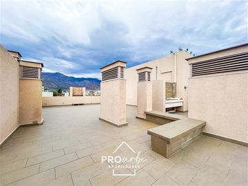 Departamento en venta de 3 dorm. en Lo Barnechea