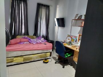 Dijual Rumah Catalonia Nusaloka BSD Lokasi Strategis Murah Posisi Hoek