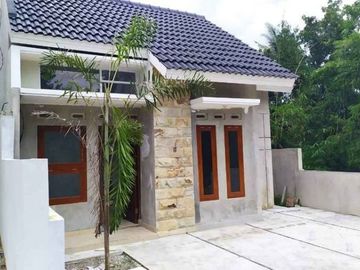 Rumah minimalis free desain di jogja barat dekat kampus UMY