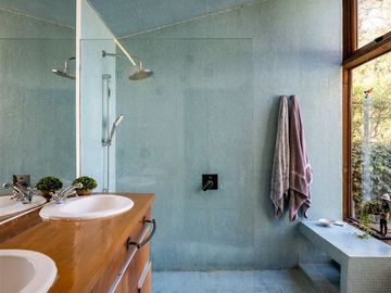 Espectacular casa en El Arrayán con vistas al río