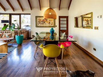 Espectacular casa en El Arrayán con vistas al río