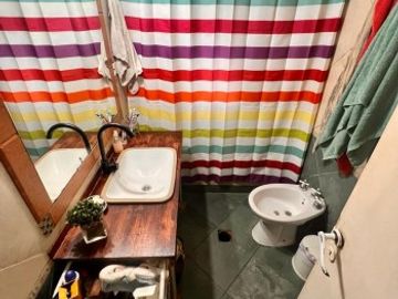 CASA QUINTA EN VENTA EN LOTE DE 3000 M2 - 6 AMBIENTES - ESCUCHA OFERTAS - PILAR