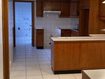 Vendo departamento en Quito Tenis. 3 habitaciones