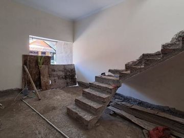 RUMAH 2 LANTAI MEWAH HARGA MURAH DI MLATI SLEMAN