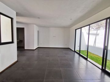 CASA EN VENTA NOBEL RESIDENCIAL ZONA UDLAP