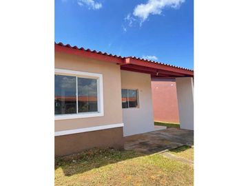 VENDO CASA EN LA CHORRERA LA ARBOLEDA LAS MAGNOLIAS 3R