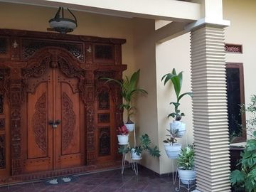 Rumah Strategis di Sektor 2 Bintaro Tengah 5988