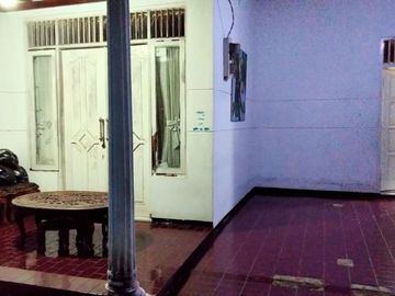 Dijual Rumah Cantik Hoek Harga Menarik di Cluster Sarua Indah Ciputat