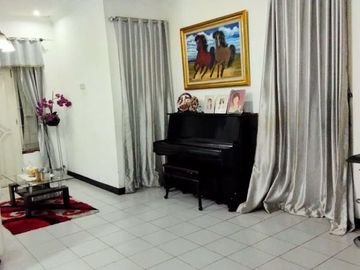 Dijual Rumah Cantik Hoek Harga Menarik di Cluster Sarua Indah Ciputat
