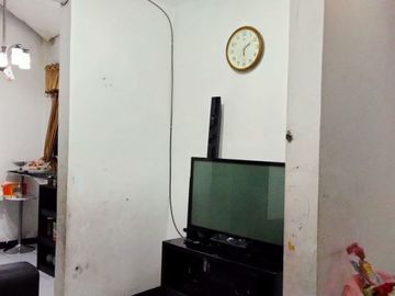 Dijual Rumah Cantik Hoek Harga Menarik di Cluster Sarua Indah Ciputat