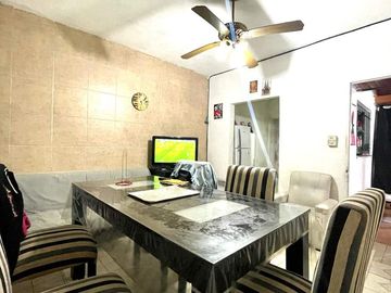Departamento Tipo Casa en venta en Wilde Centro