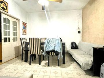 Departamento Tipo Casa en venta en Wilde Centro
