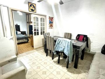 Departamento Tipo Casa en venta en Wilde Centro